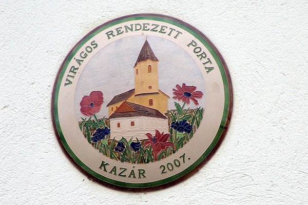 Kazár